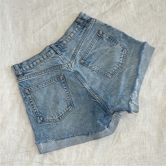 Reformation Charlie Cuffed High Rise Jean Shorts Size 24 - Picture 8 of 14